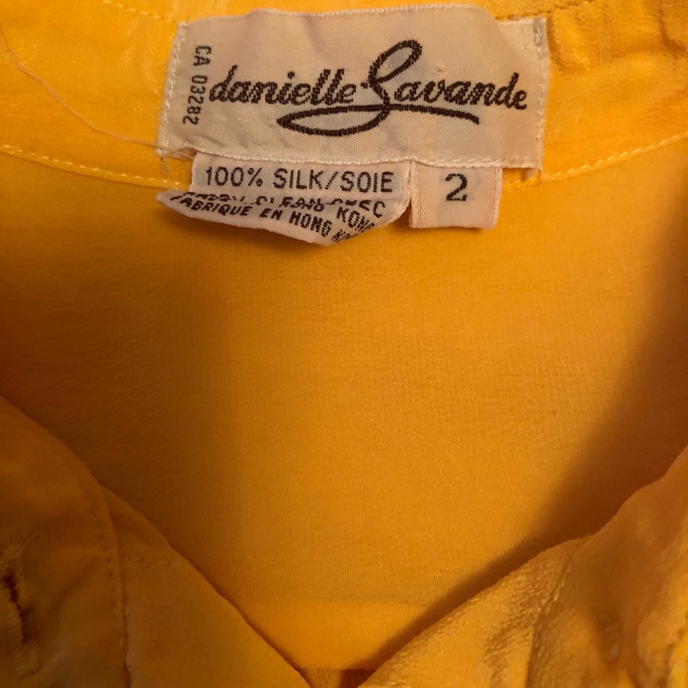 VINTAGE Yellow Silk Blouse - Picture 3 of 3